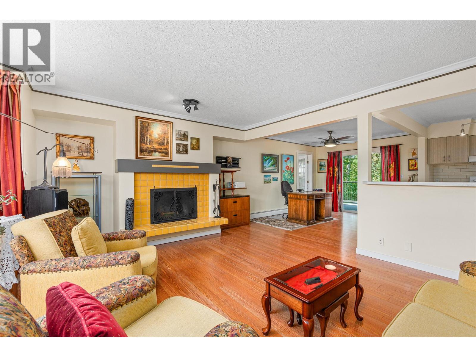 10330 Meadow Road - 13
