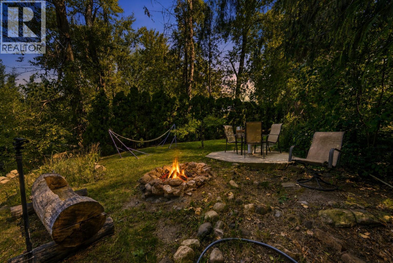 10330 Meadow Road - 4