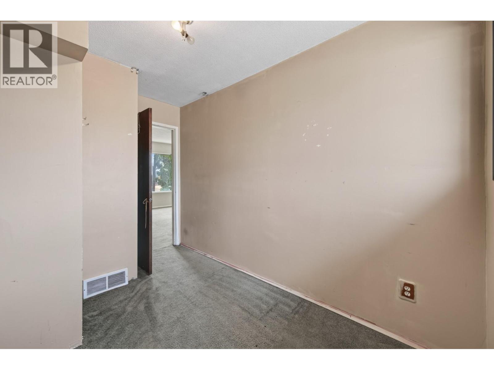 2376 Quilchena Avenue - 23
