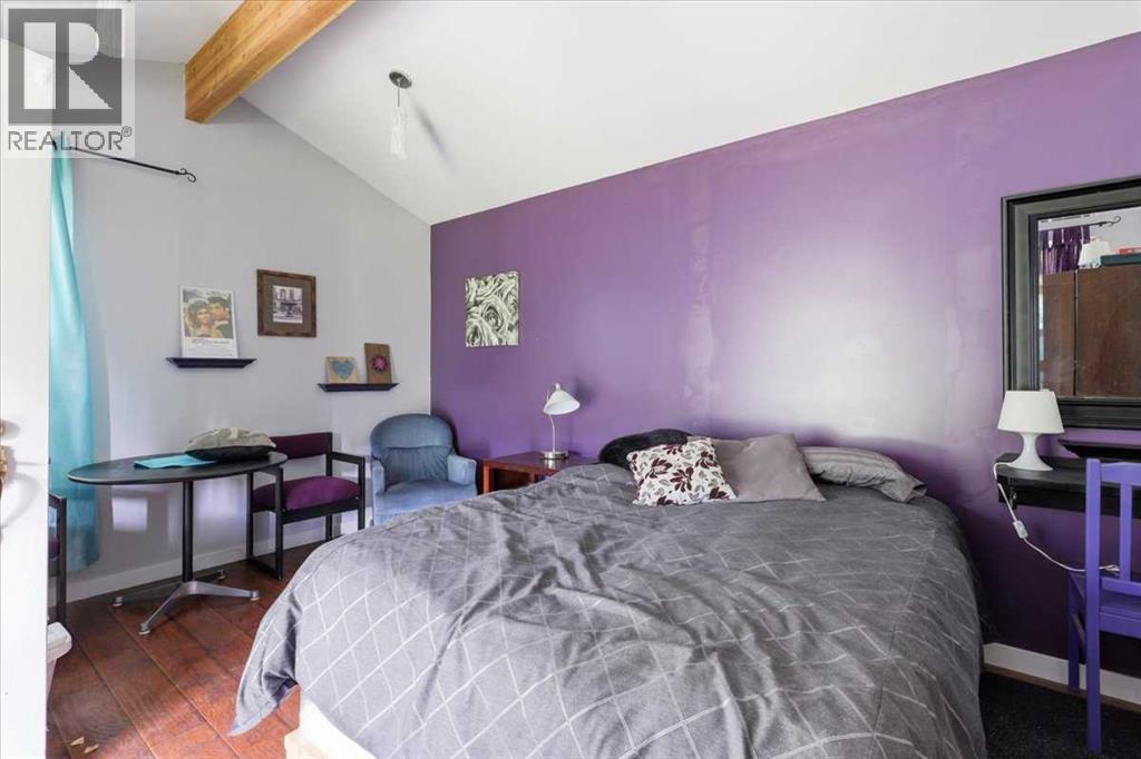 1301 Glen Haven Crescent - 13