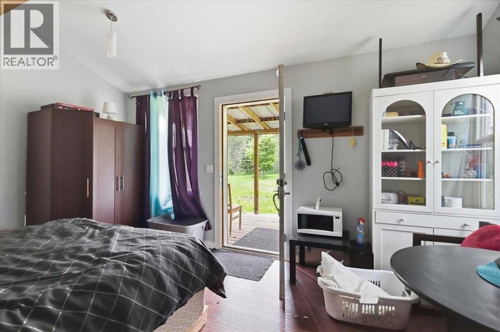 1301 Glen Haven Crescent - 14