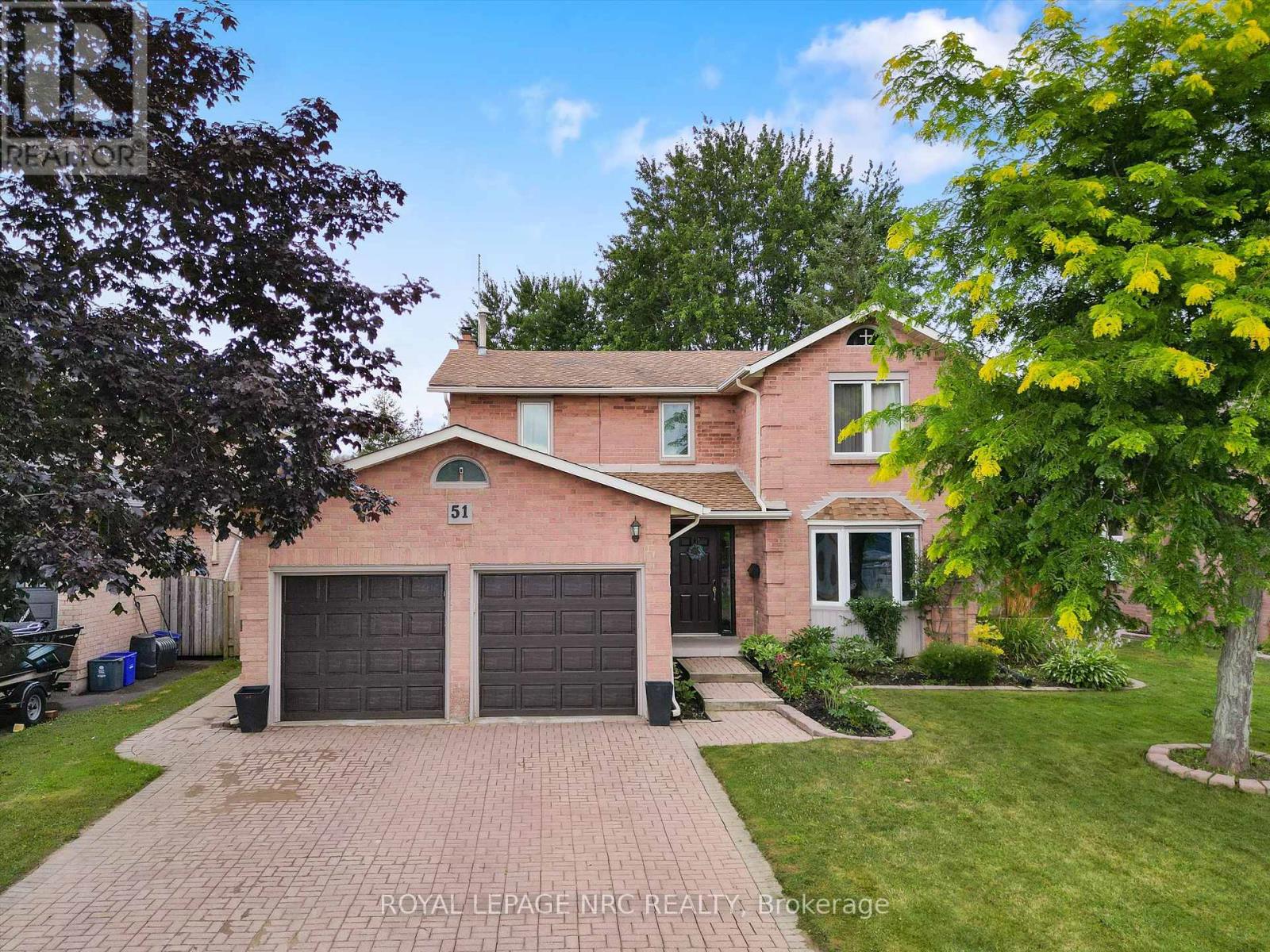 51 BRIARSDALE CRESCENT - 2