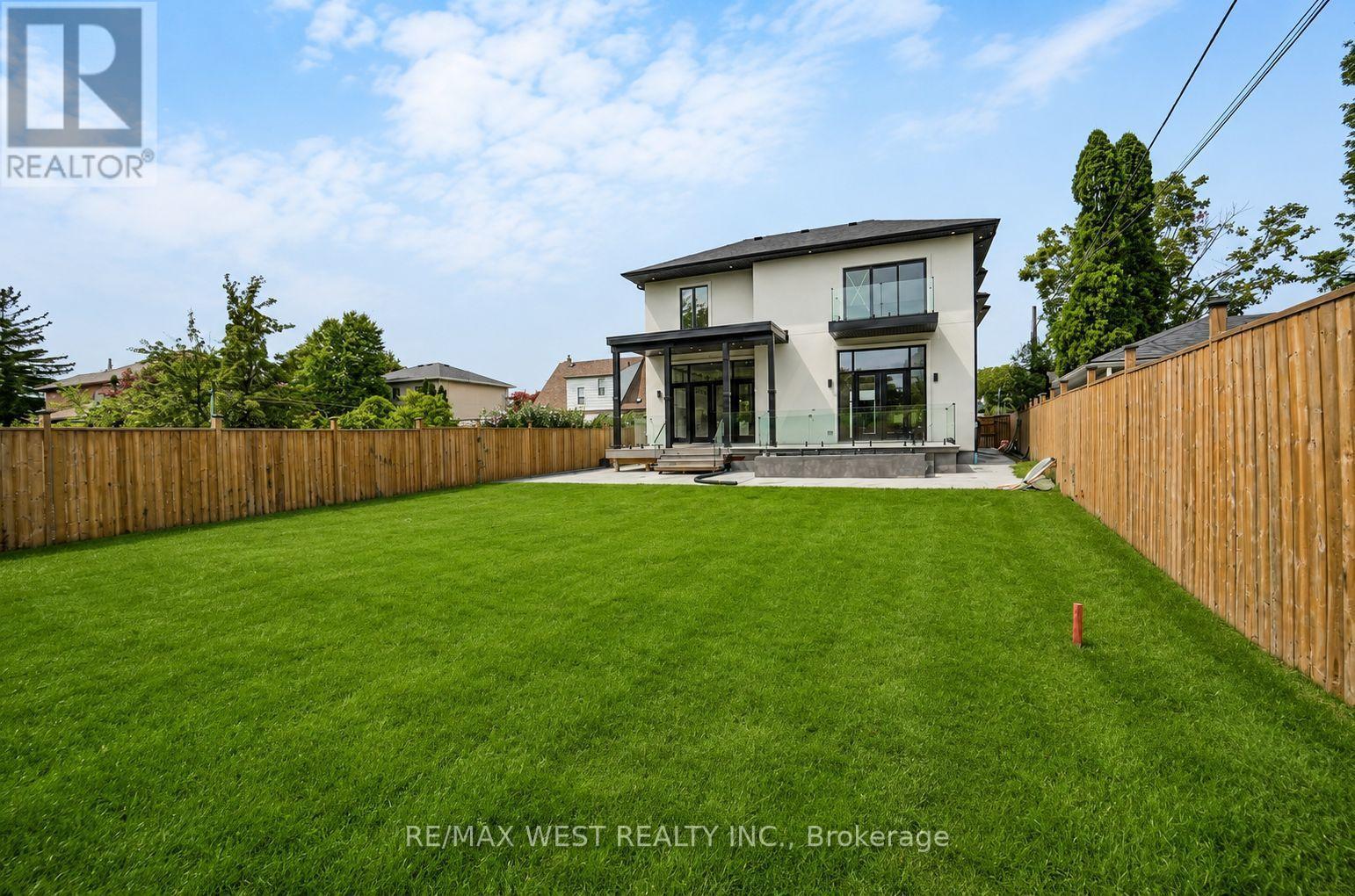 53 CELT AVENUE - 27
