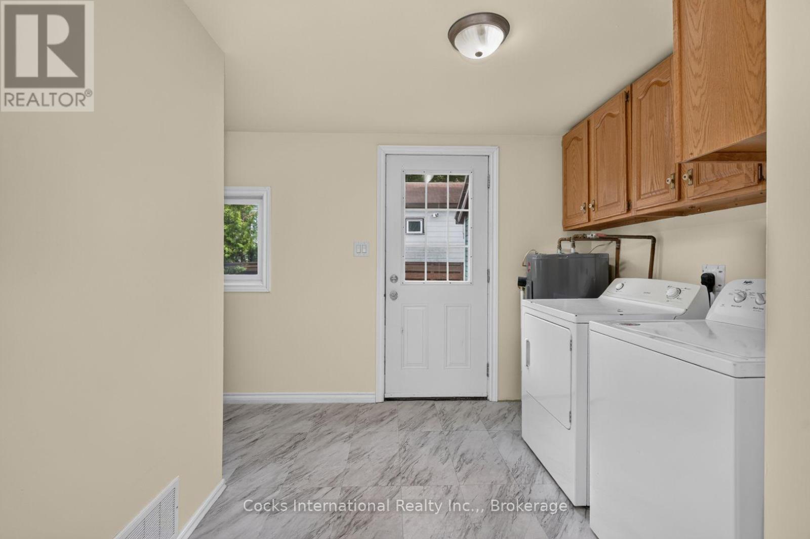 185 MCPHERSON STREET - Image 17