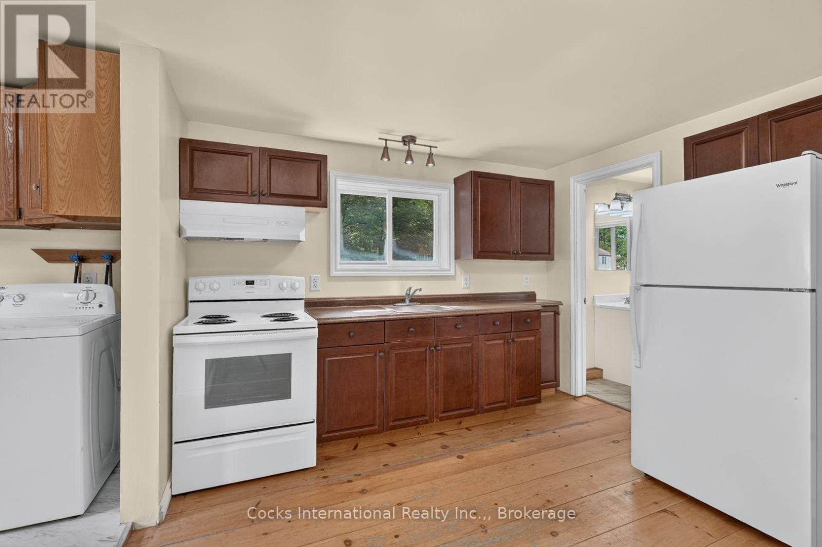 185 MCPHERSON STREET - Image 9