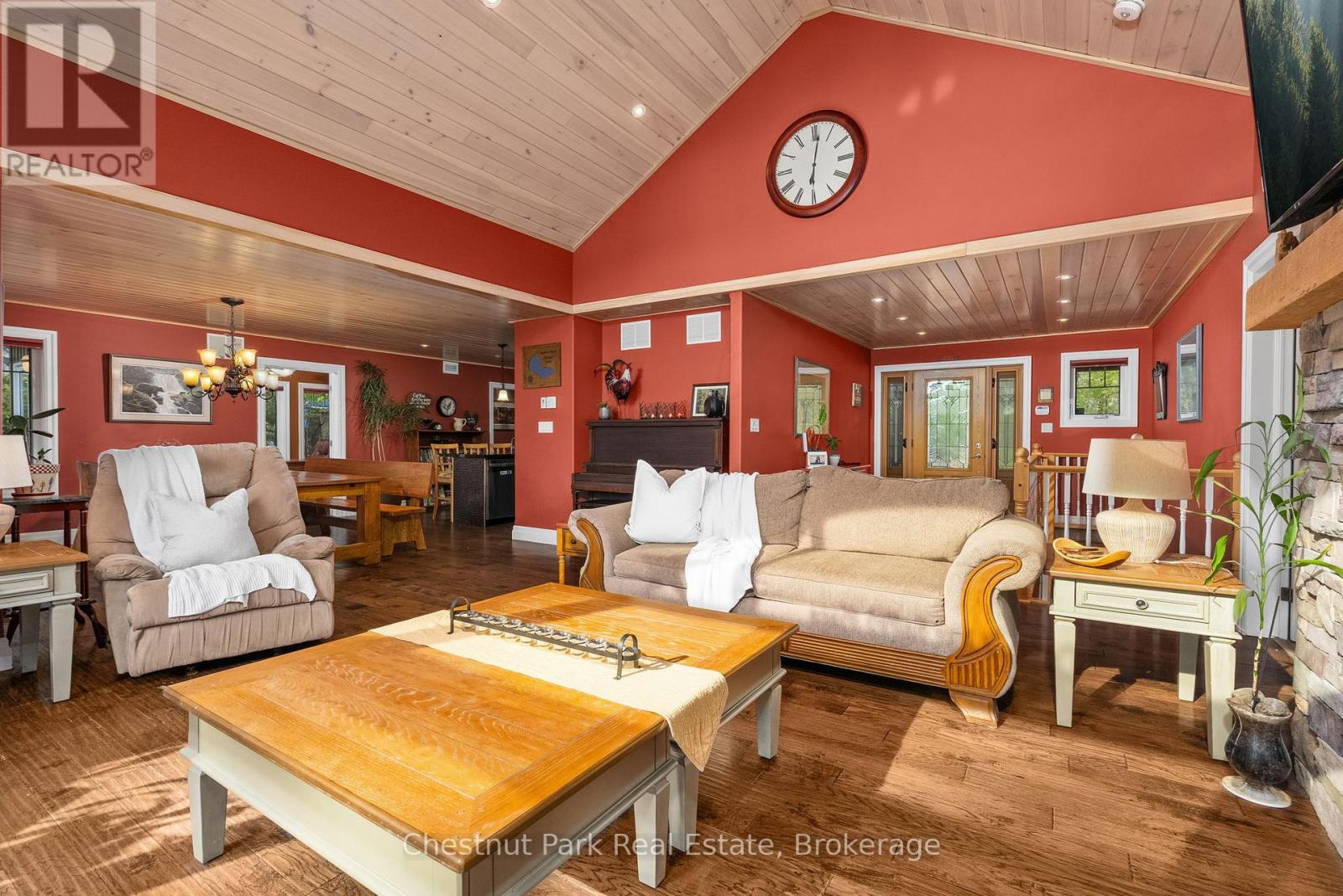 132 PINEDALE ROAD - 23