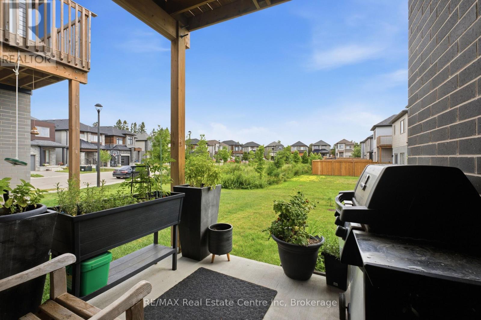 50 FERRIS CIRCLE - Image 21