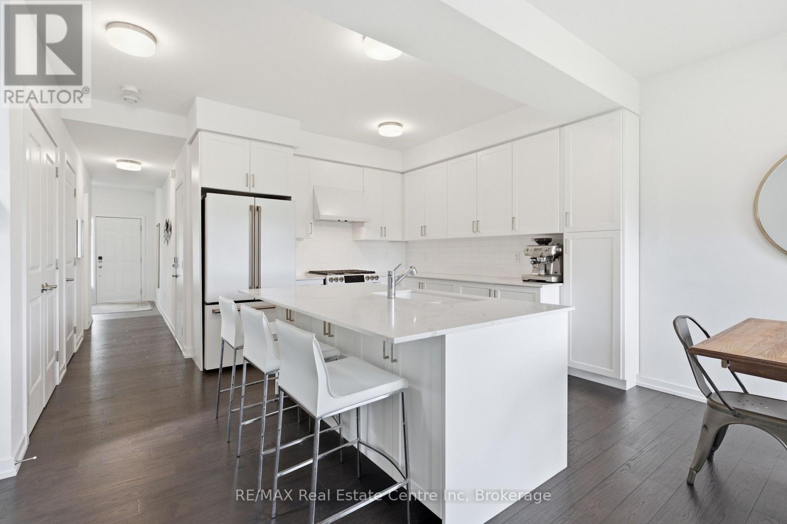 50 FERRIS CIRCLE - Image 4