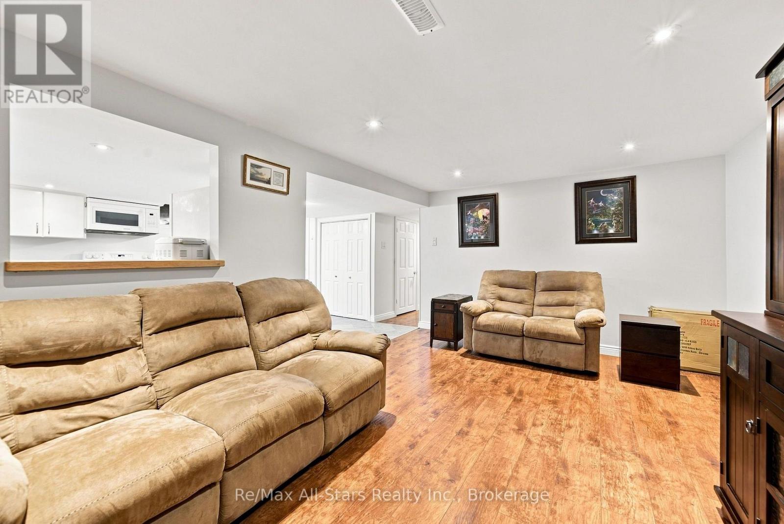 15102 OLD SIMCOE ROAD - 20