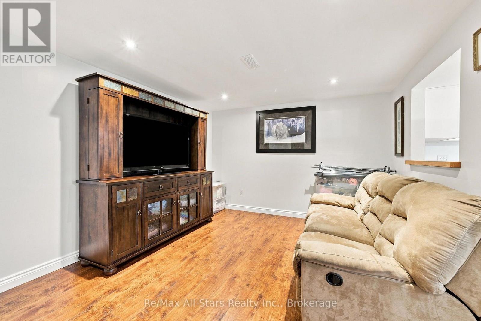15102 OLD SIMCOE ROAD - 21