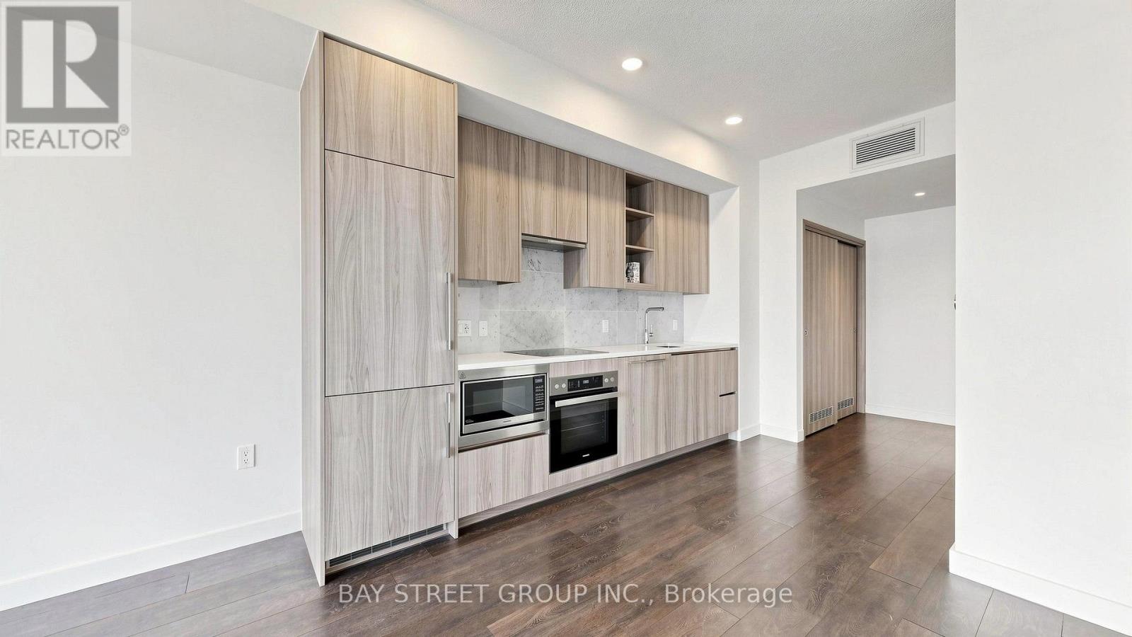 #2515 95 MCMAHON DRIVE - Image 22