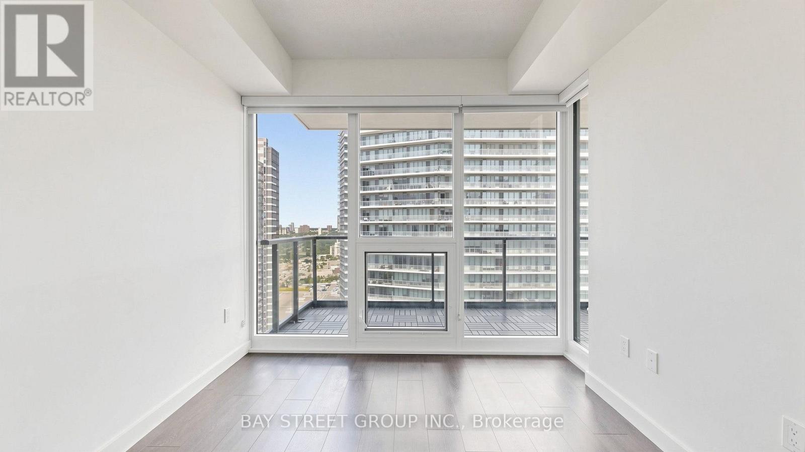 #2515 95 MCMAHON DRIVE - Image 9