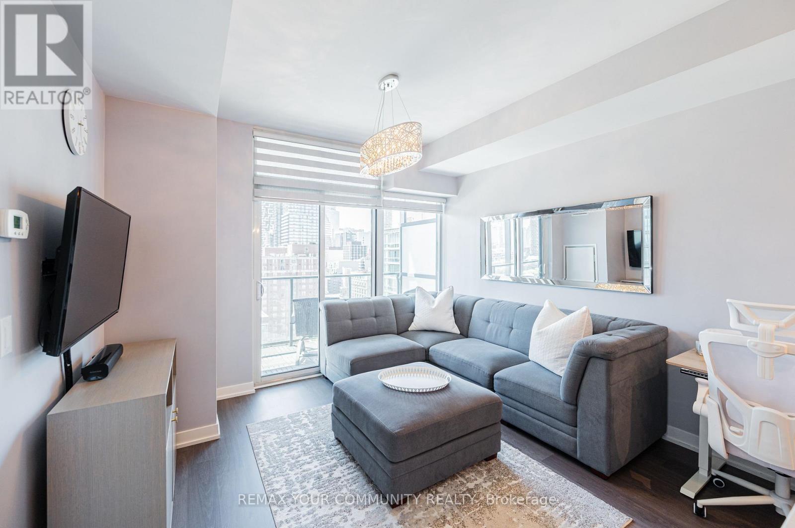 #1412 105 GEORGE STREET - Image 6