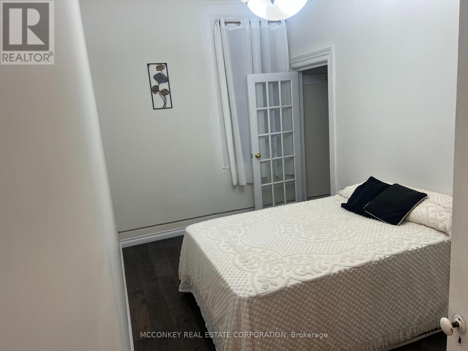 24 KING STREET W - 16