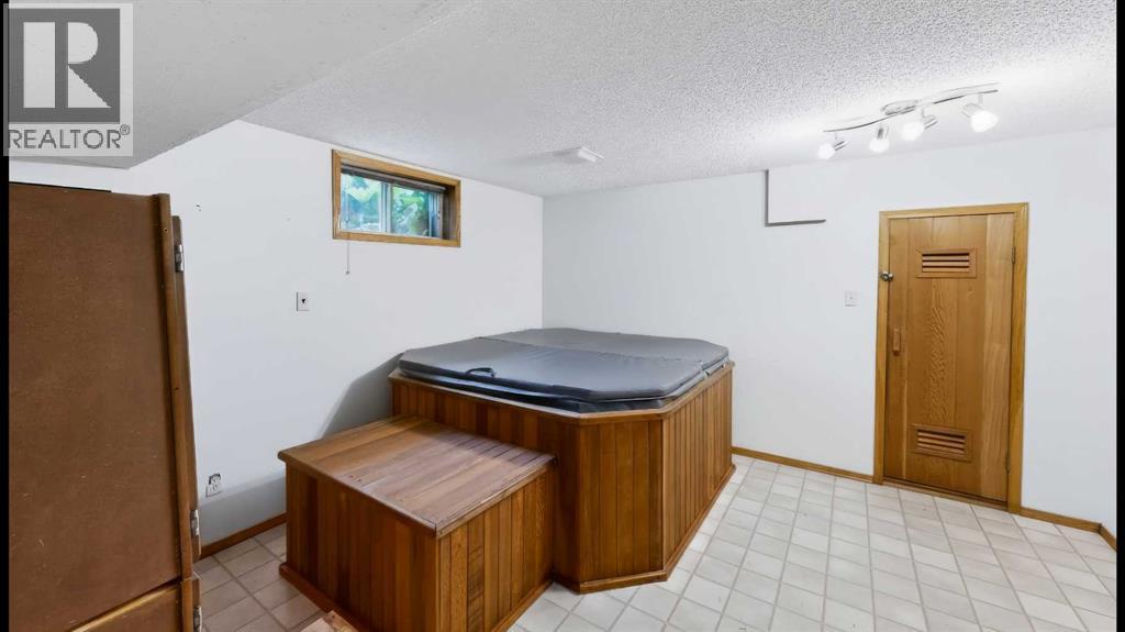 245 Bacon Place - 27