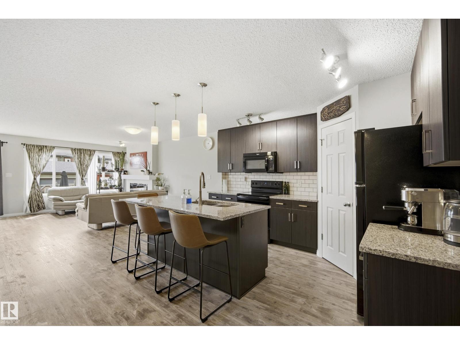 3805 POWELL WD SW - 1