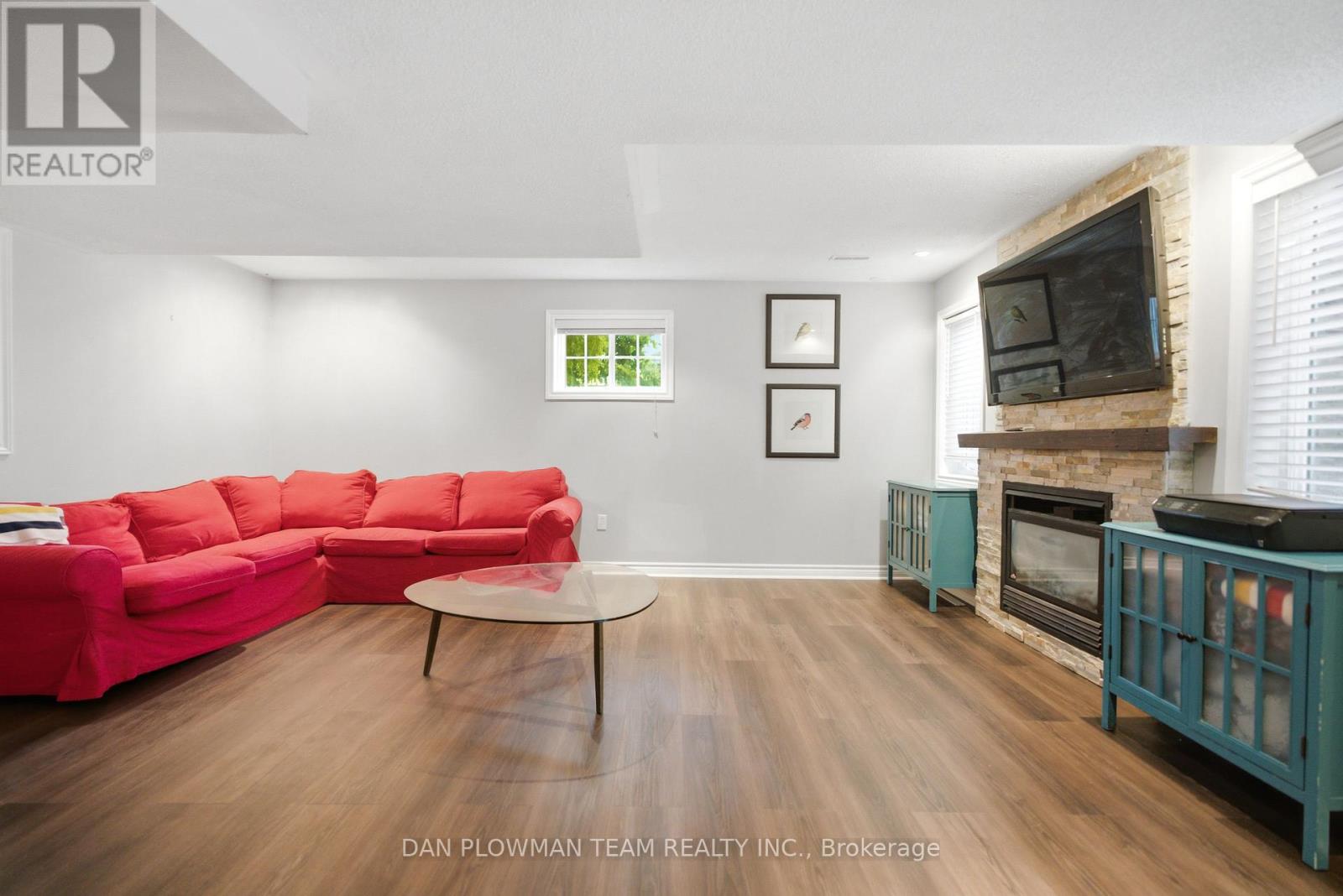 72 BECKETT CRESCENT - Image 35