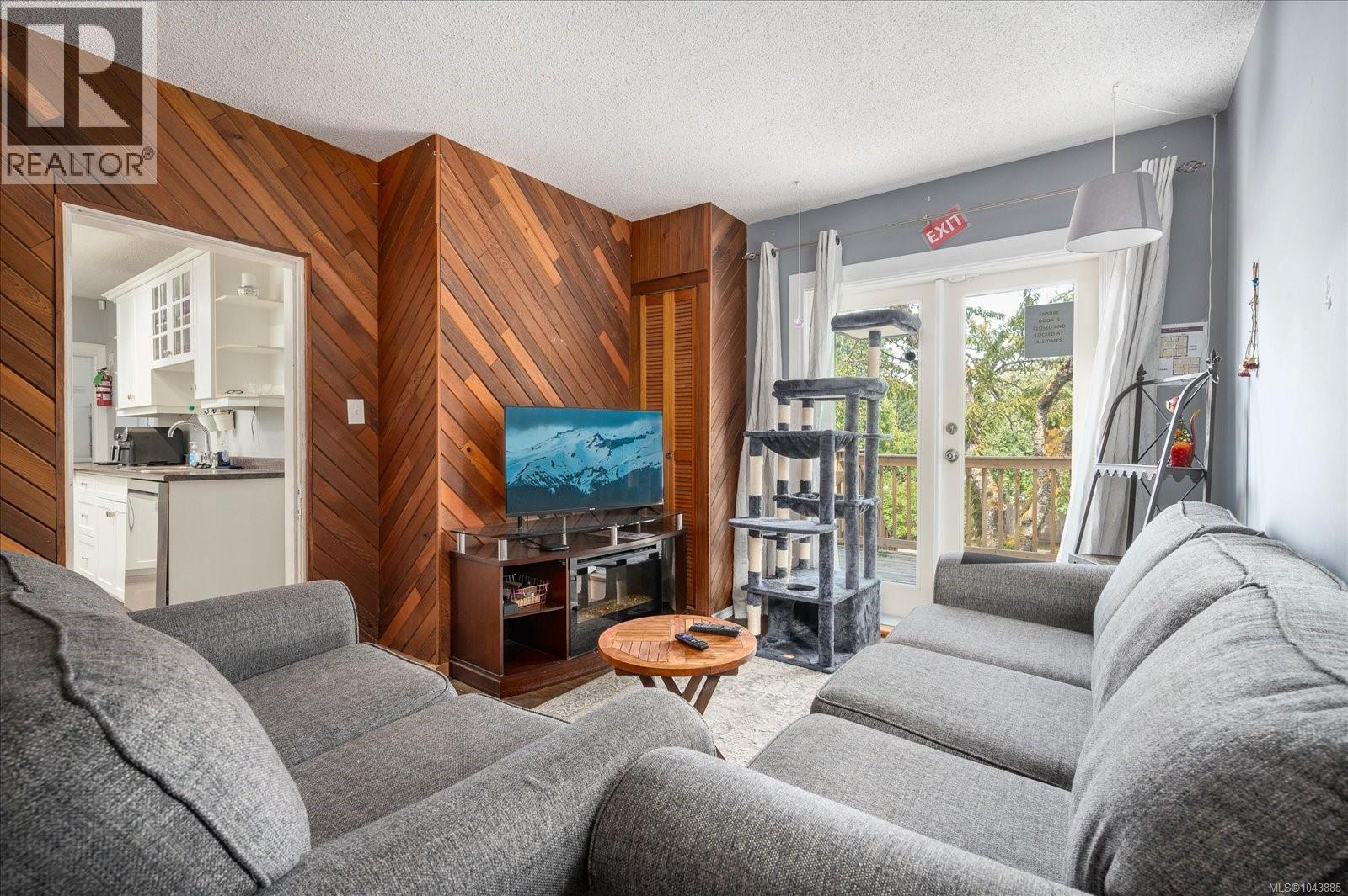 342 Howard Ave - 26