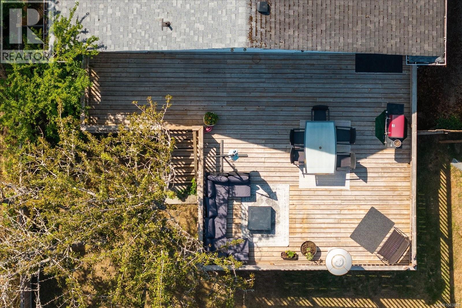342 Howard Ave - 30