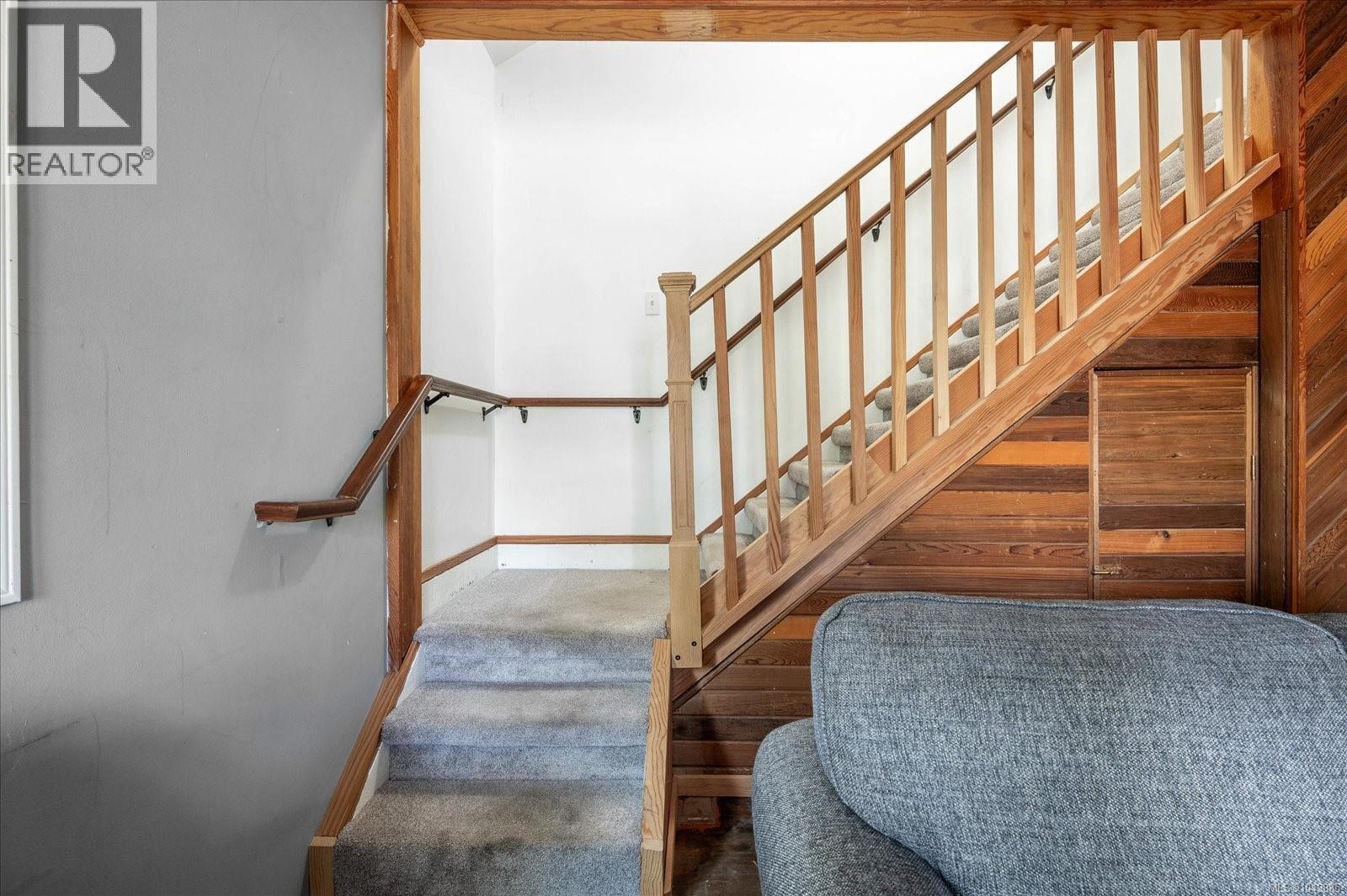 342 Howard Ave - 31