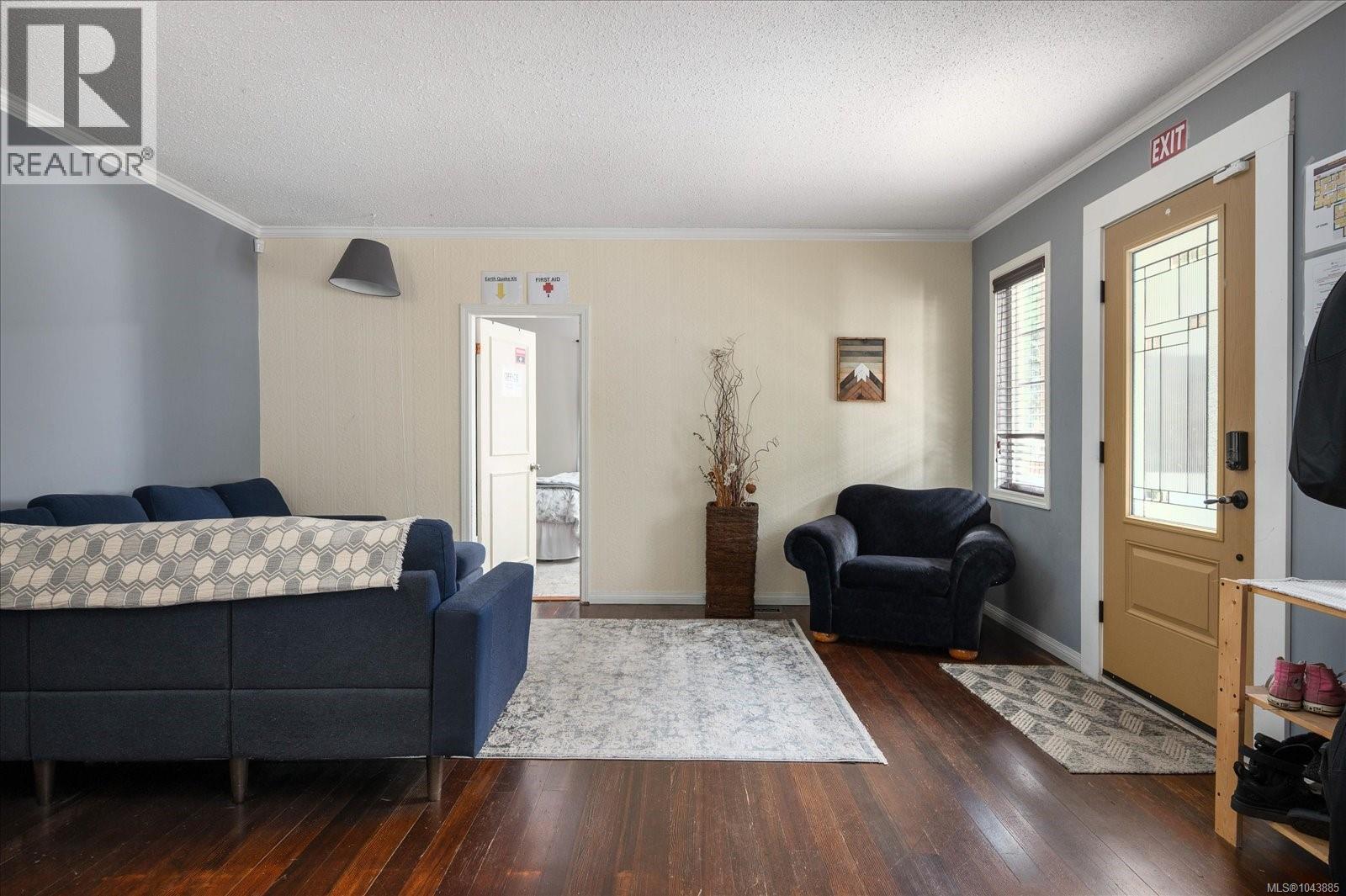 342 Howard Ave - Image 7
