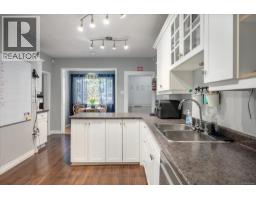 342 Howard Ave, Nanaimo, BC V9R3R7 Photo 17