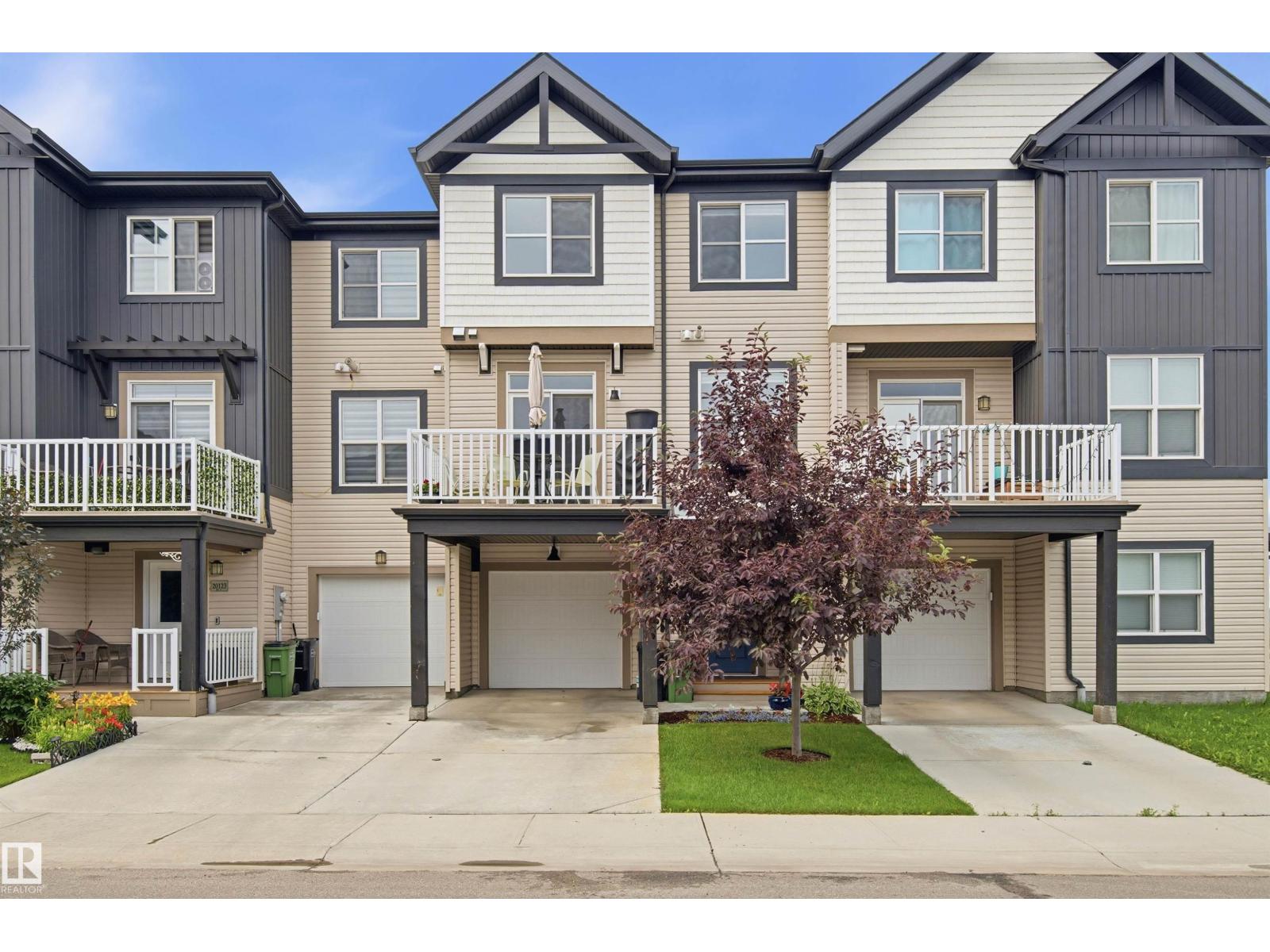 20127 19 AV NW - 1