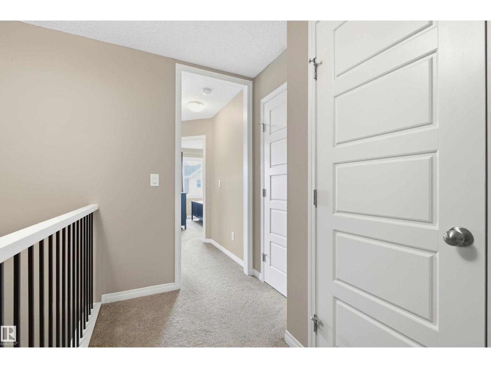 20127 19 AV NW - 31