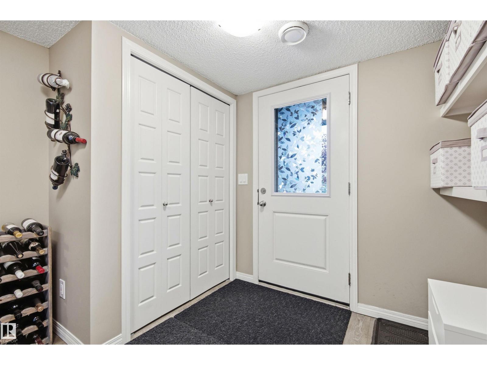20127 19 AV NW - 5