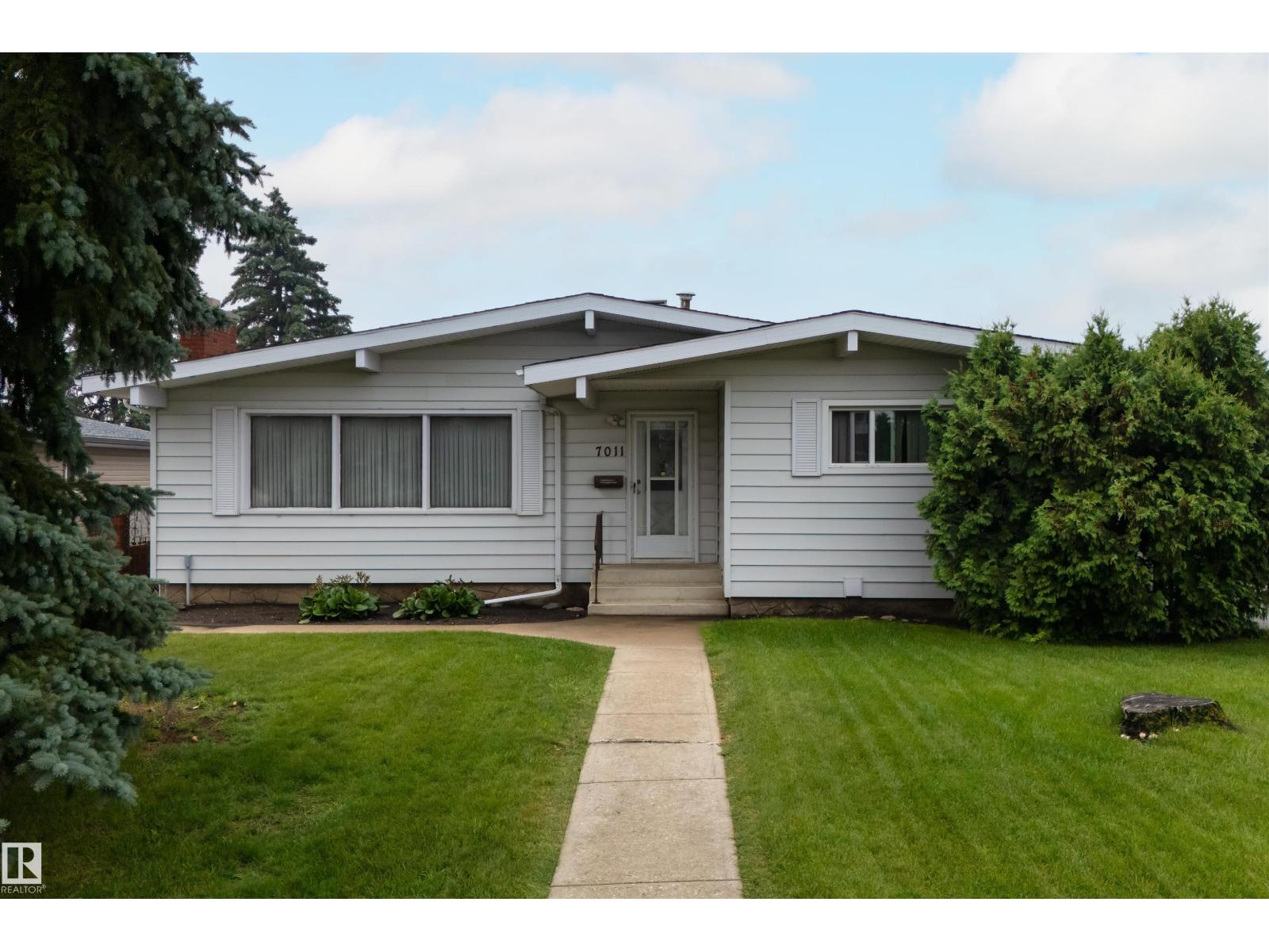 7011 141 Avenue NW NW NW - 1