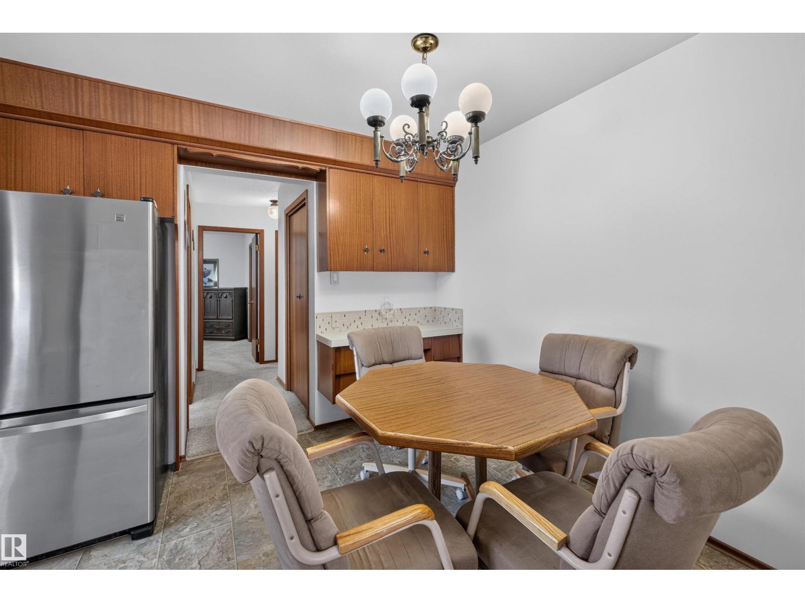 7011 141 Avenue NW NW NW - 13