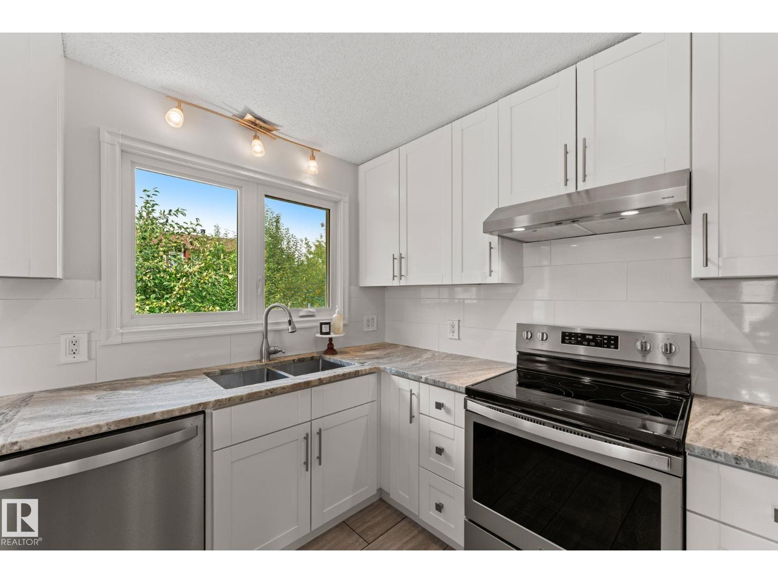34 STIRLING RD NW - 11