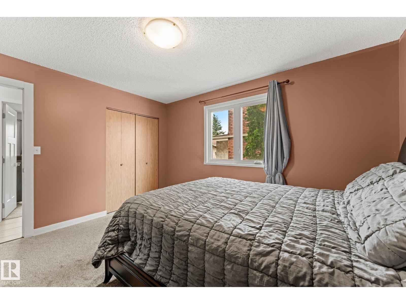 34 STIRLING RD NW - 18