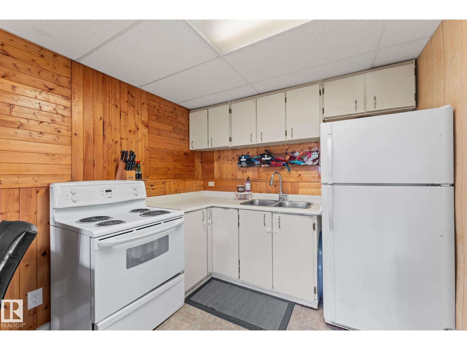 34 STIRLING RD NW - 28