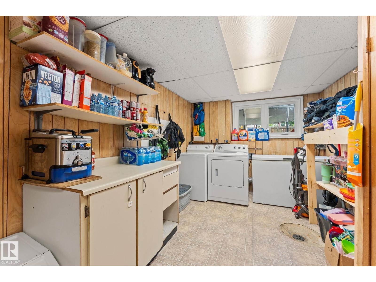 34 STIRLING RD NW - 33