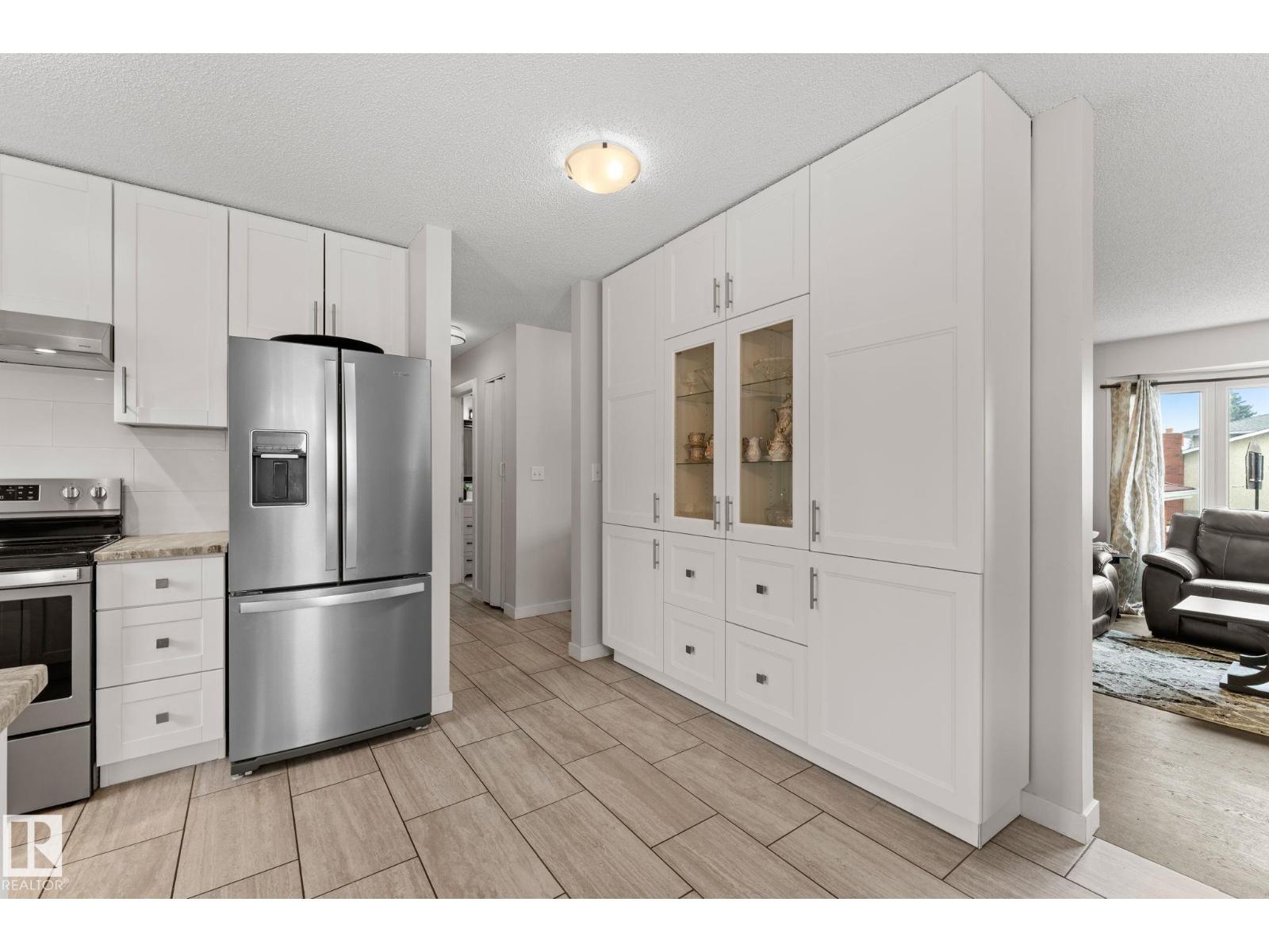 34 STIRLING RD NW - 9