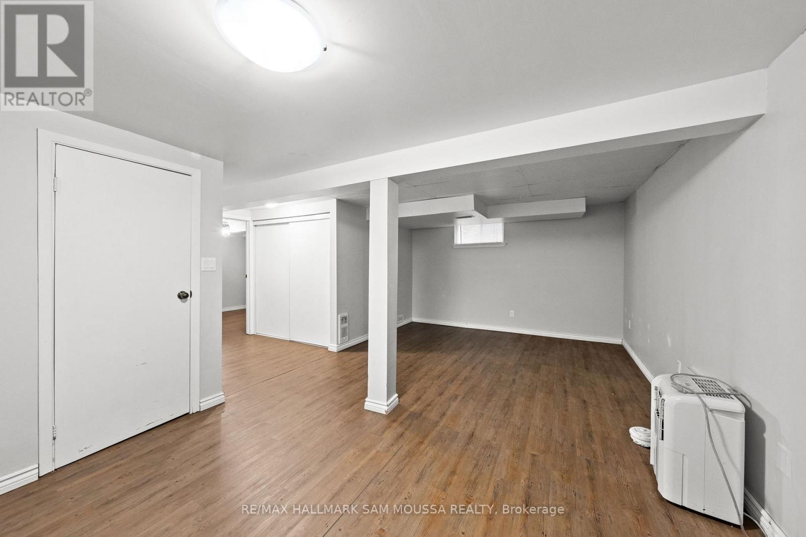 378 BYRON AVENUE - 22