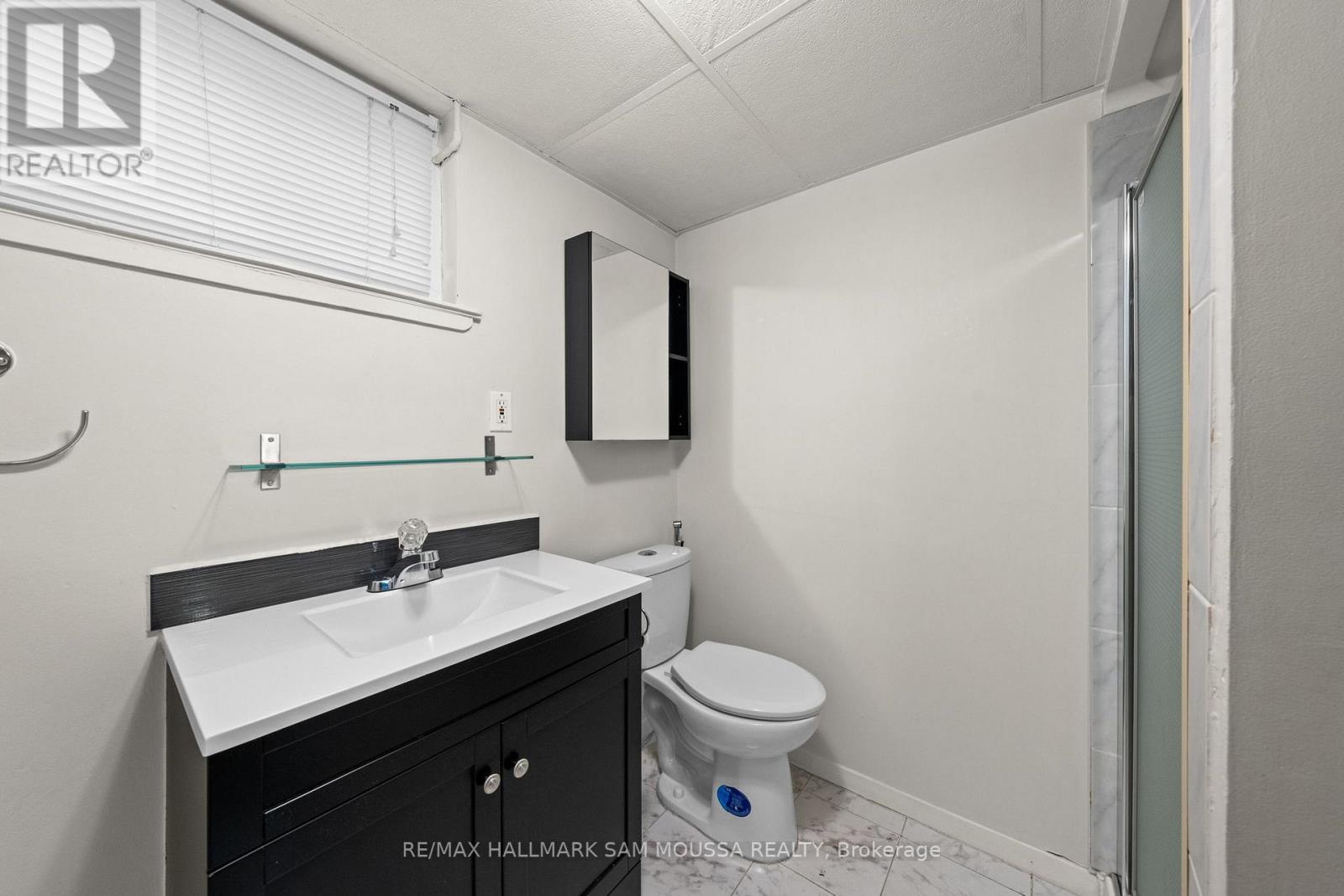 378 BYRON AVENUE - 26