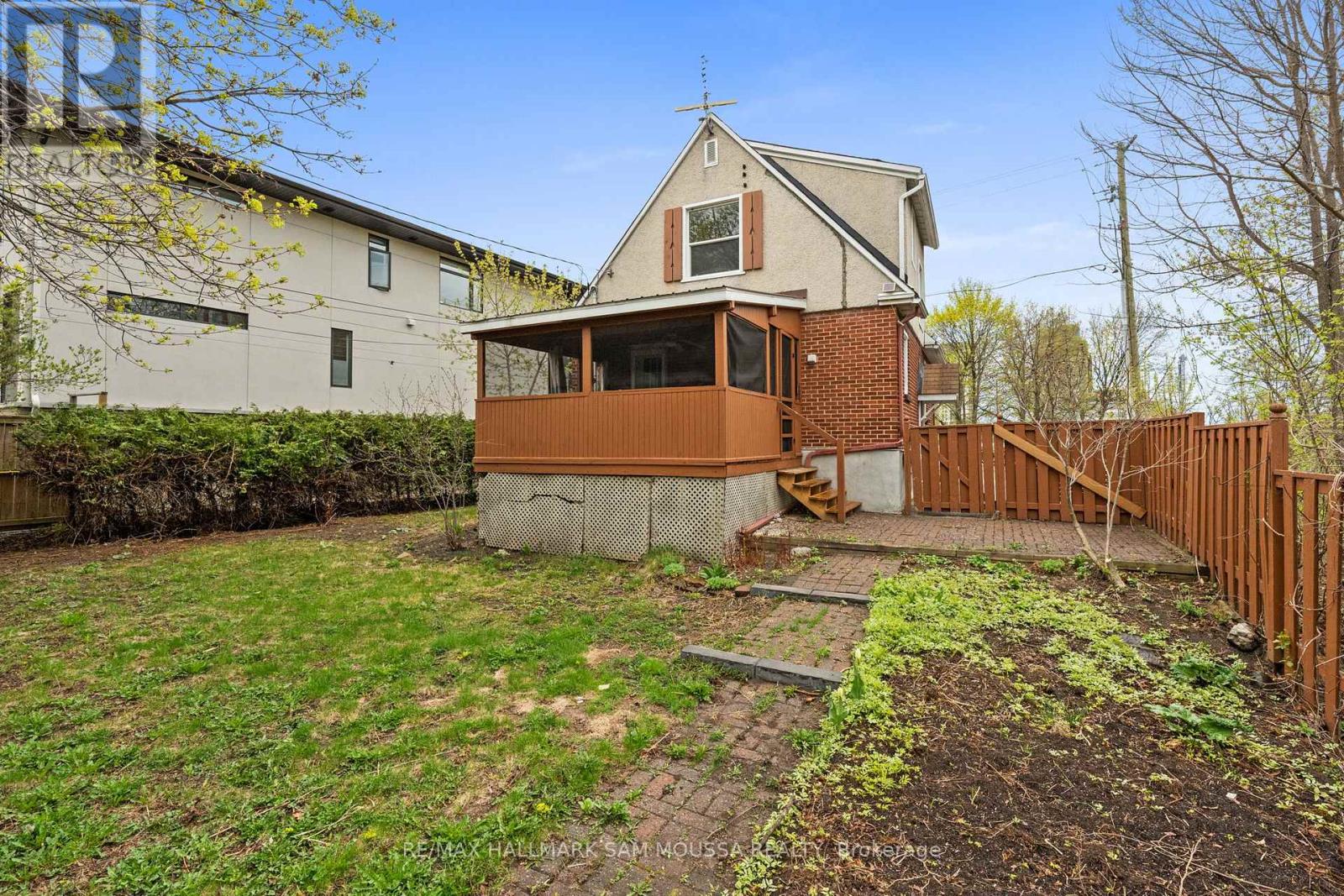 378 BYRON AVENUE - 30