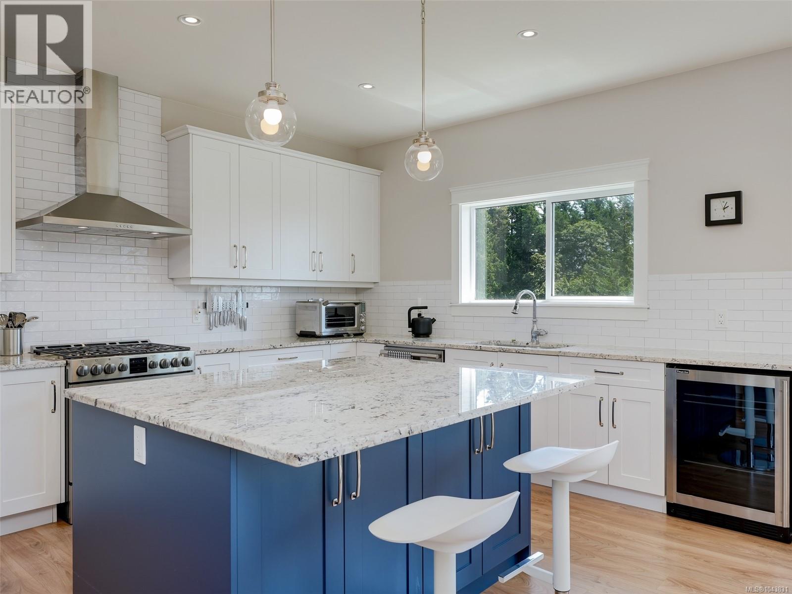 2125 Erinan Blvd - 10