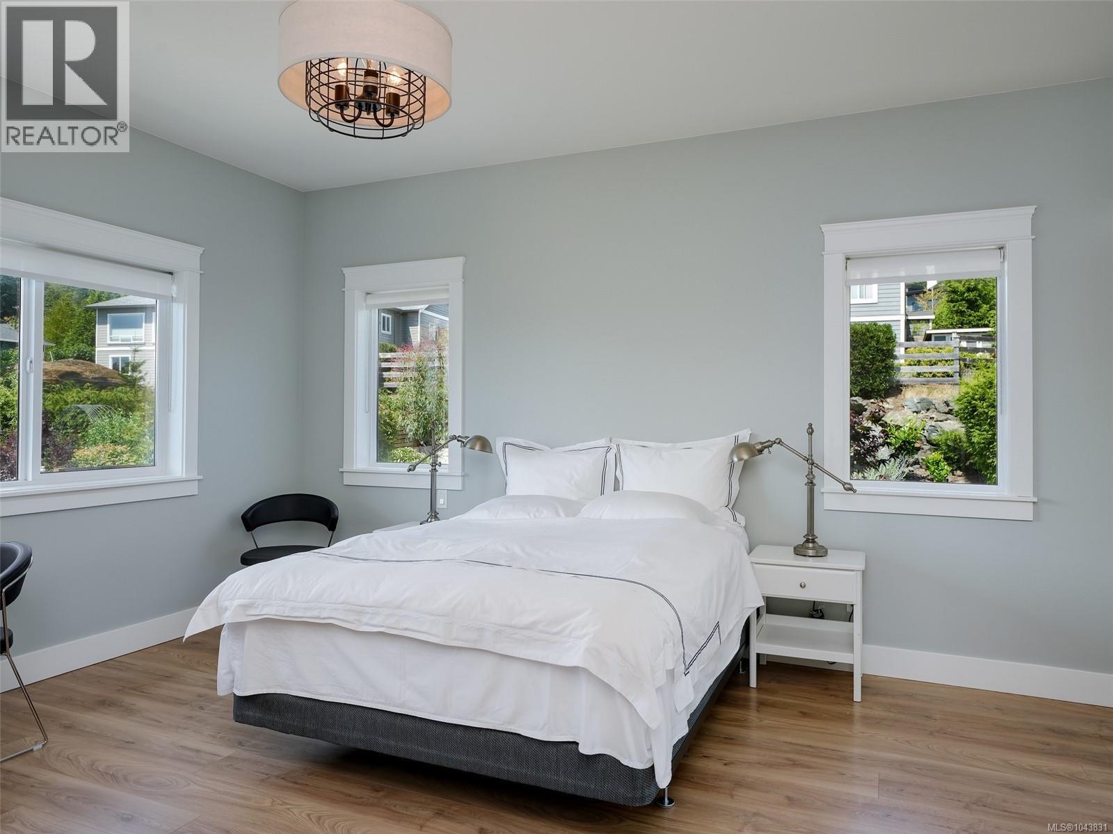 2125 Erinan Blvd - 11