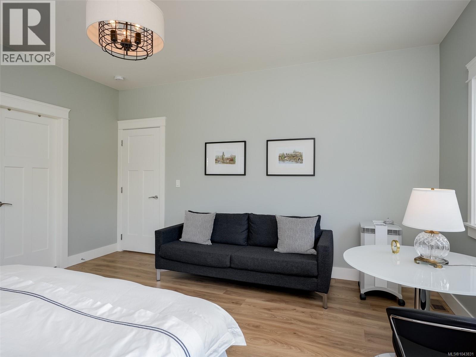 2125 Erinan Blvd - 12