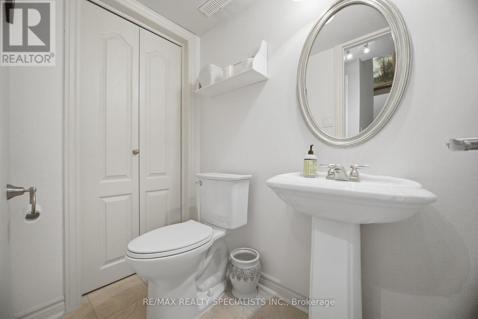 #73 5480 GLEN ERIN DRIVE - Image 37