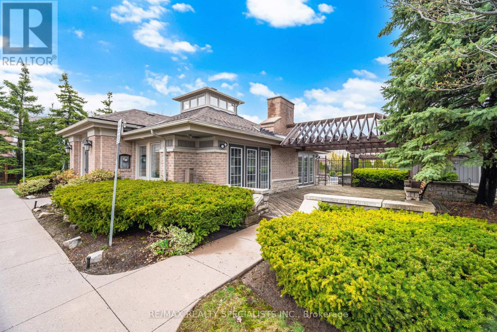 #73 5480 GLEN ERIN DRIVE - Image 44