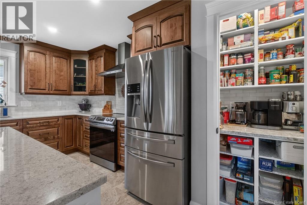195 Rosebank Crescent - Image 14