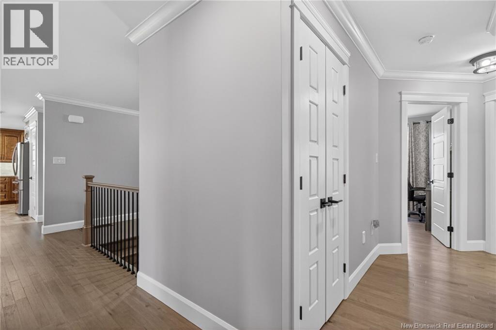 195 Rosebank Crescent - Image 24