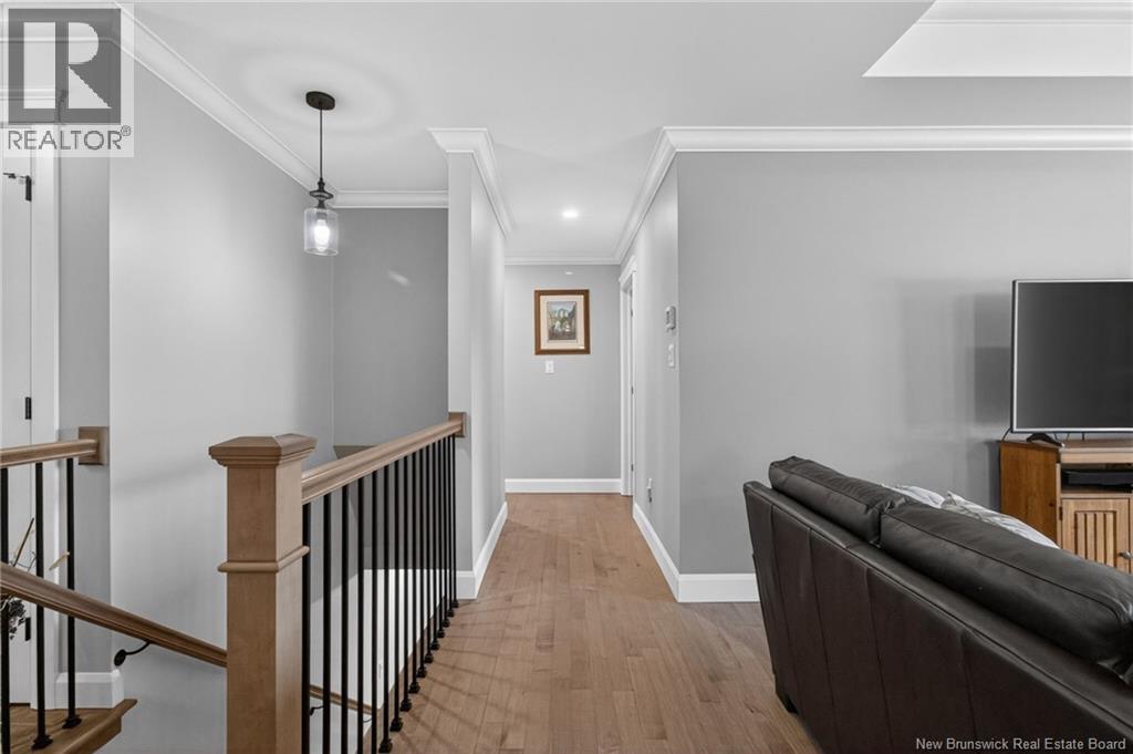195 Rosebank Crescent - Image 23
