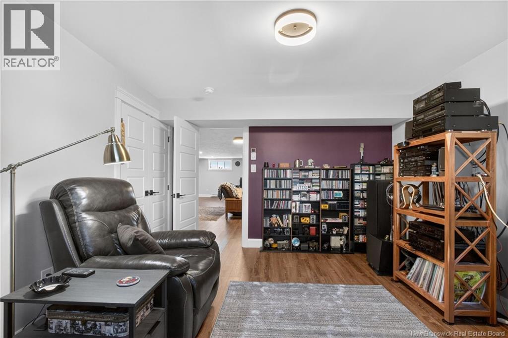 195 Rosebank Crescent - Image 40