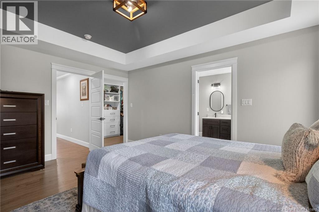 195 Rosebank Crescent - Image 27