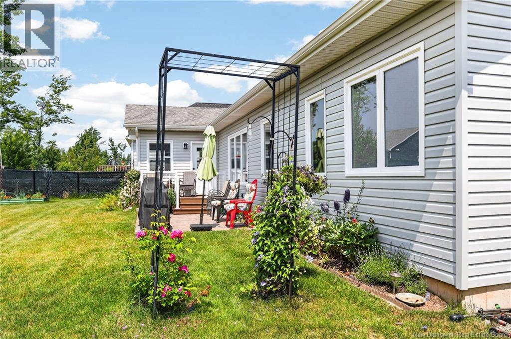 195 Rosebank Crescent - Image 46